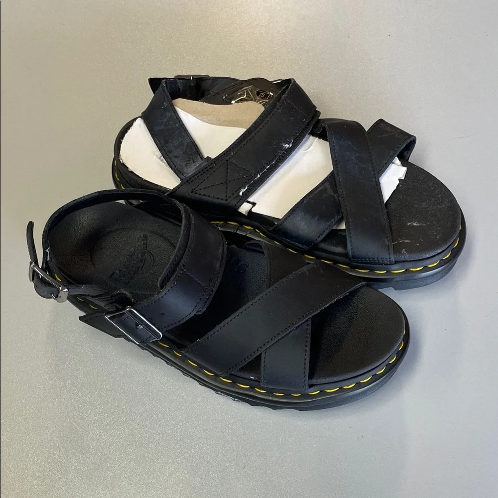 DR. MARTENS Women's Voss II Leather Strap Sandals Size 7 In Black - Picture 1 of 8